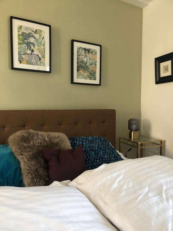 Roemerburg Apartments Antoniusstrasse ボッパルト エクステリア 写真